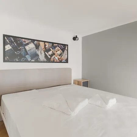 Lejlighed Guesthost - Brera Modern *